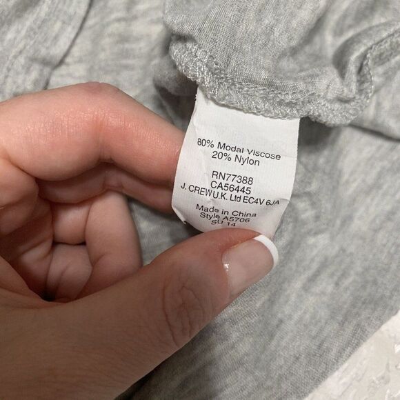 j crew womens solid gray Round Neck short sleeve top t shirt xs - Picture 4 of 4